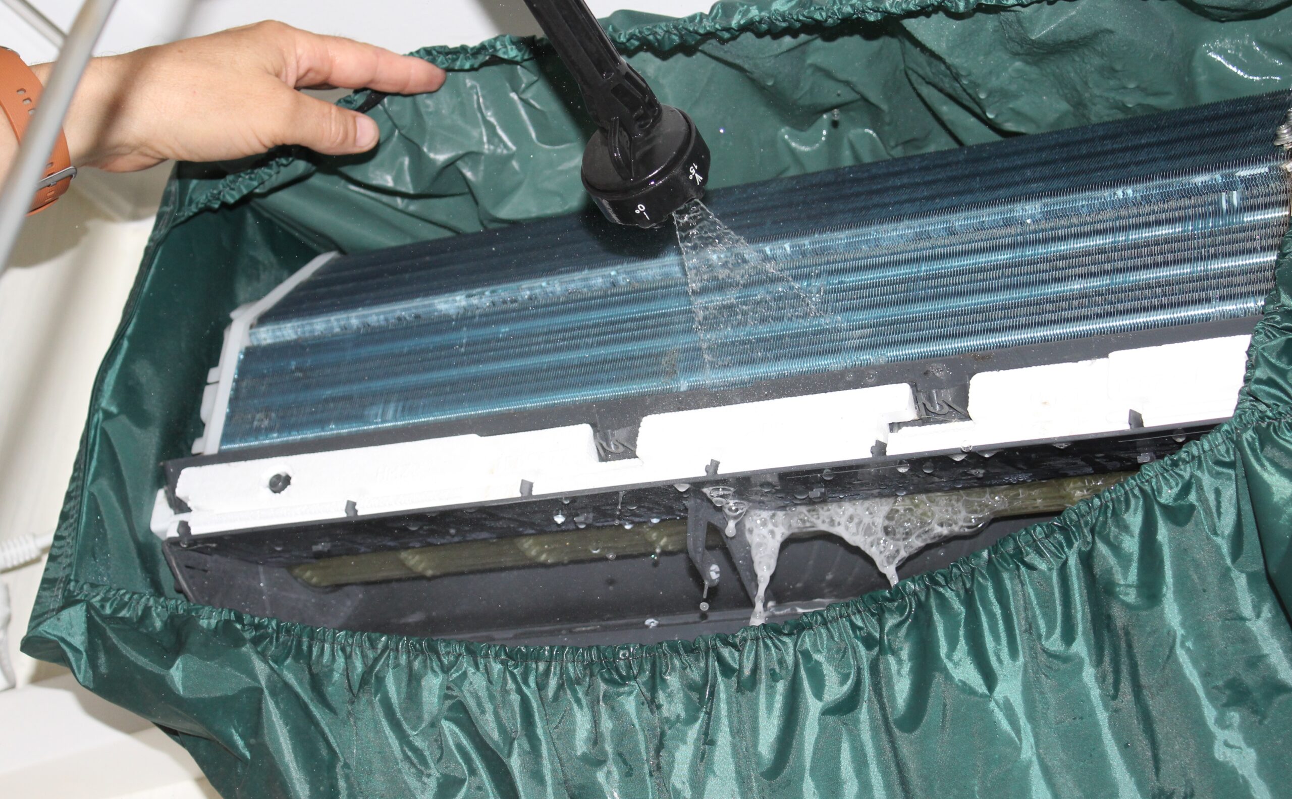 How to Clean an Air Conditioner Yourself (and Is It Worth It?)